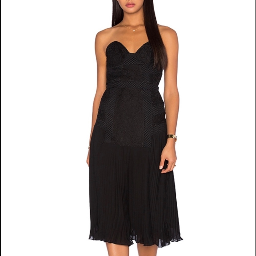 NWT Elliott Dress black